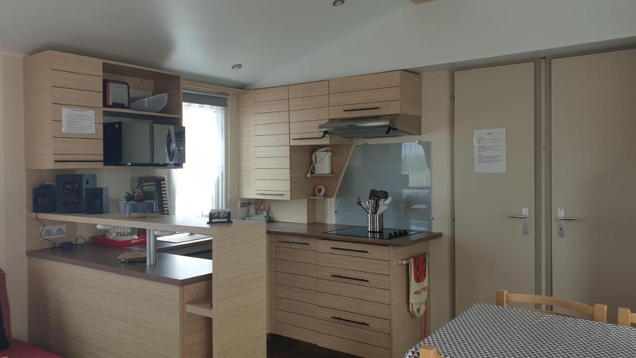 Sylvie Proprietaire Du Mobil-Home Saint-Pair-sur-Mer Exterior foto